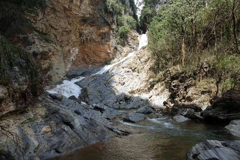 Salto de Caburni proche trinidad cascade