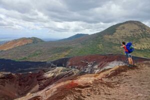 ascension volcans cerro negro et el hoyo trek nicaragua